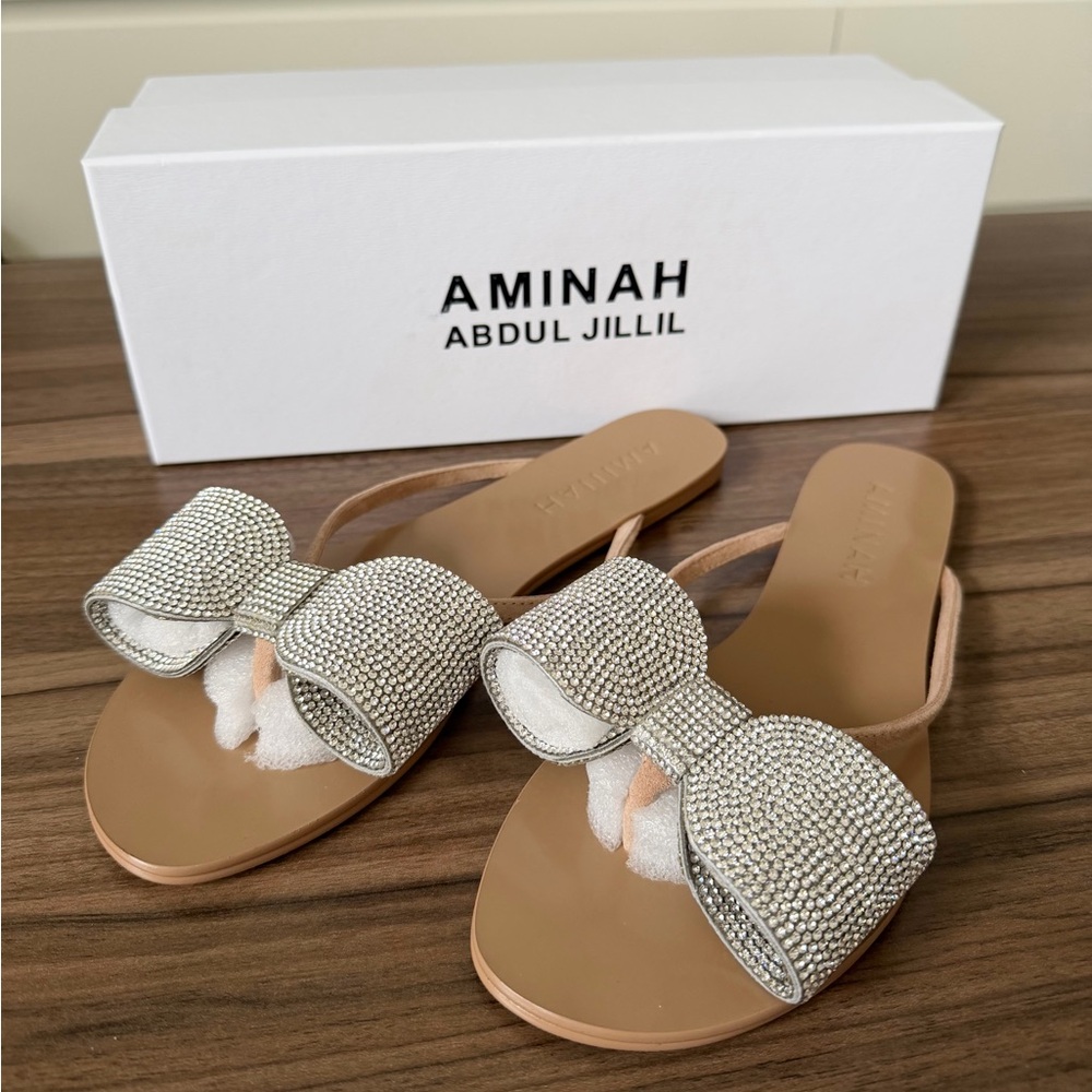 NWT Aminah Abdul Jillil Crystal Flip Flops (US 7)
